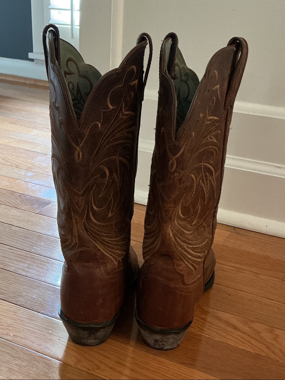 Ariat Women's Brown Leather Western Cowboy Boots - Picture 4 of 9